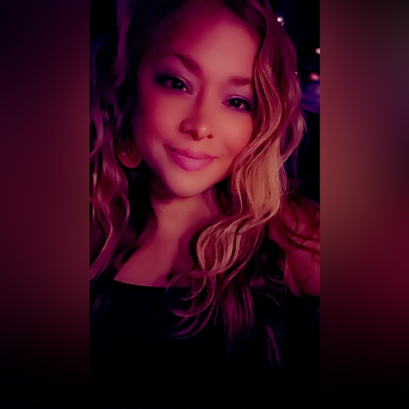 Meet your Posher, Miracle - Picture 2 of 3